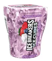 Жувальна гумка Ice Breakers Ice Cubes Frozen Berry Blast без цукру 40шт
