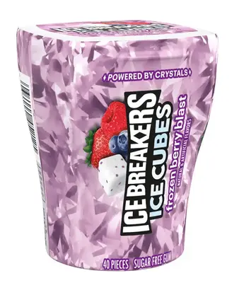 Жувальна гумка Ice Breakers Ice Cubes Frozen Berry Blast без цукру 40шт (8866) фото 1
