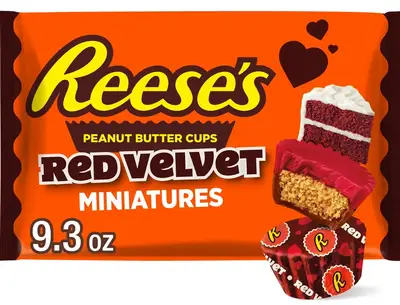 Шоколадные конфеты Reese's Miniatures Red Velvet Cups Valentine's с арахисовой пастой 263г (8085) фото 1