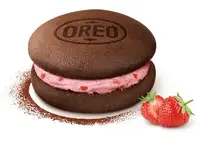 Пирожное Oreo Cloud Pies Strawberry Flavor 1шт 22g