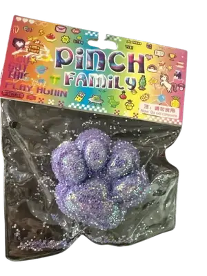 Іграшка-антистрес Таба Лапка Pinch Family Сквіш Лапка Котика фіолетова з блискітками (7915) фото 1