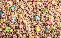 Сухий сніданок Lucky Charms Large Size 422 g