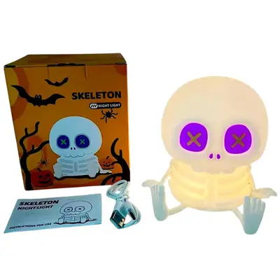 Силиконовый ночник Скелет с фиолетовыми глазами Halloween Skeleton Night Light 1шт (11698) фото 1